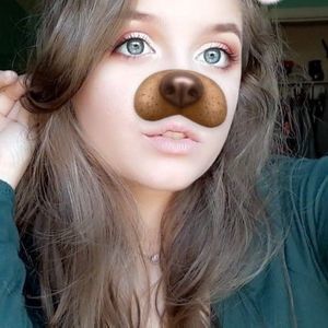 Meet your Posher, Skylar